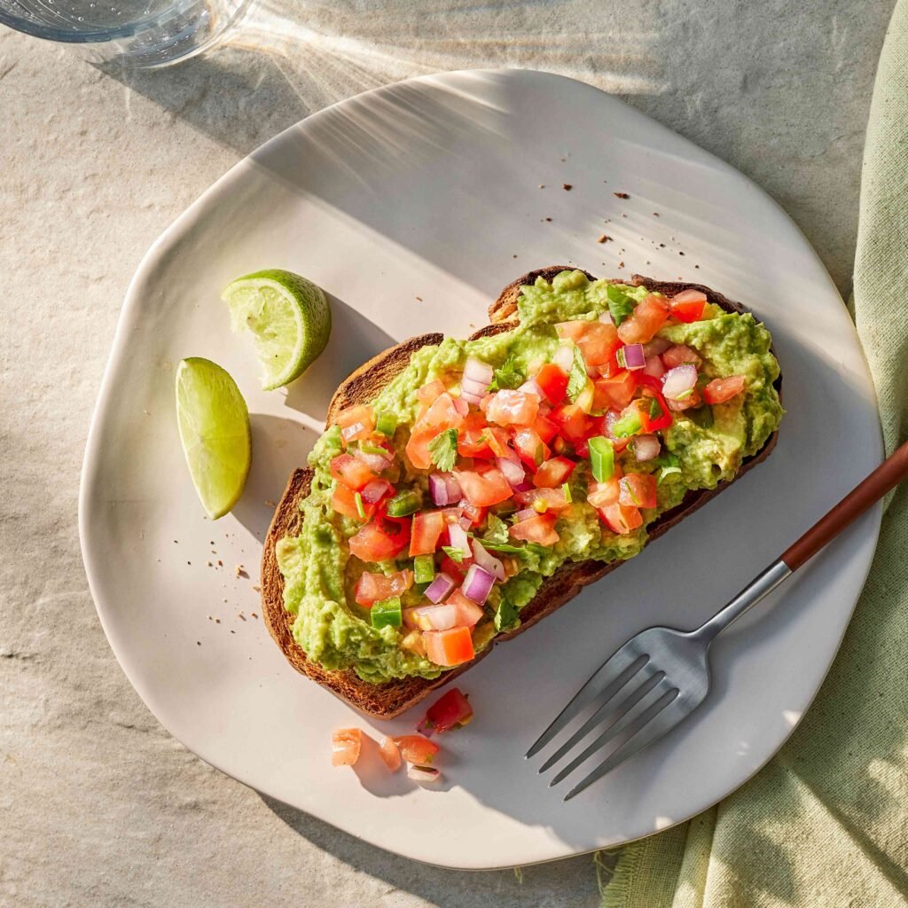 EWL Salsa topped Avocado toast Beauty 1584 87072411f3b54ebc97b3b09a8d85f3be