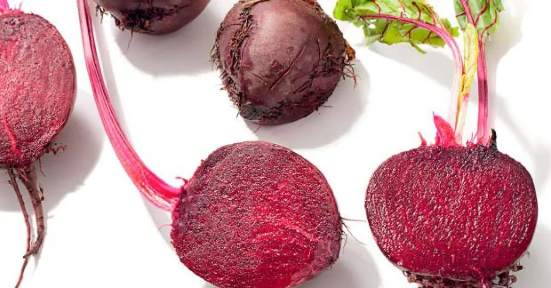 Chá de Casca de Beterraba: O Segredo para Emagrecer ou Mito da Internet? (A Verdade Revelada)