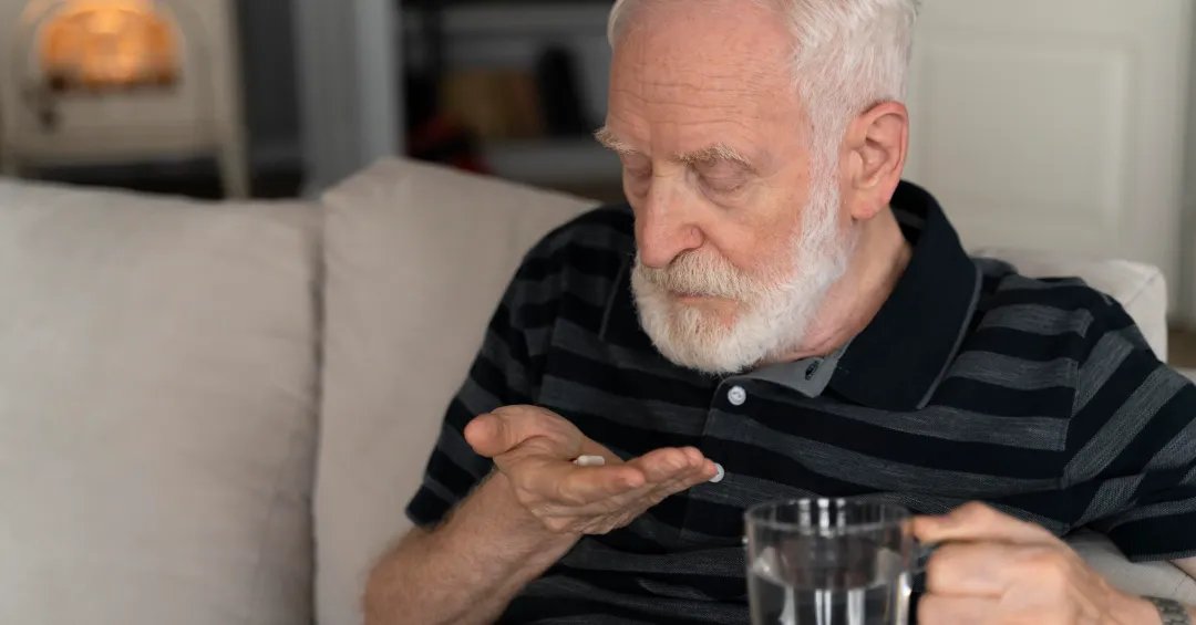 Vitaminas para idosos: quais são indicadas e quanto tomar