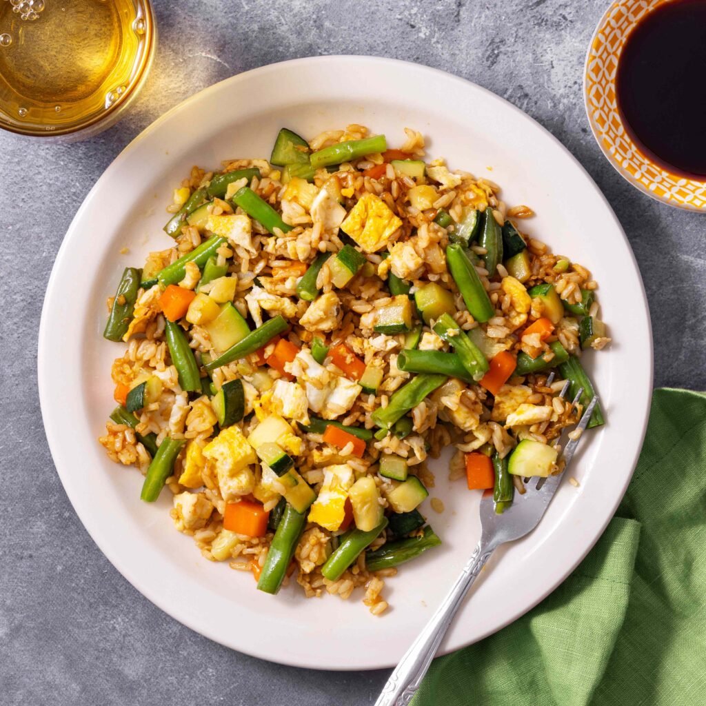 EWL Easy Veggie Fried Rice hero 1x1 f4f22ec8ec67402cad390bd8ade68238