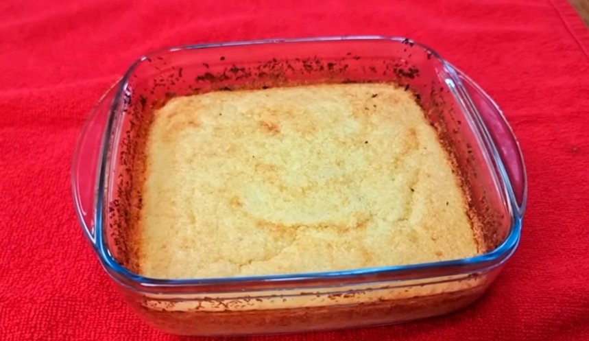 Só 3 ingredientes e quase zero carboidratos – Sem farinha, leite ou açúcar – Bolo fofinho e delicioso