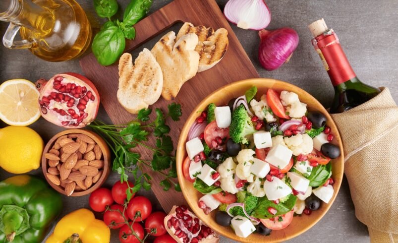 Dieta mediterrânea reduz risco de morte em 36%, diz estudo