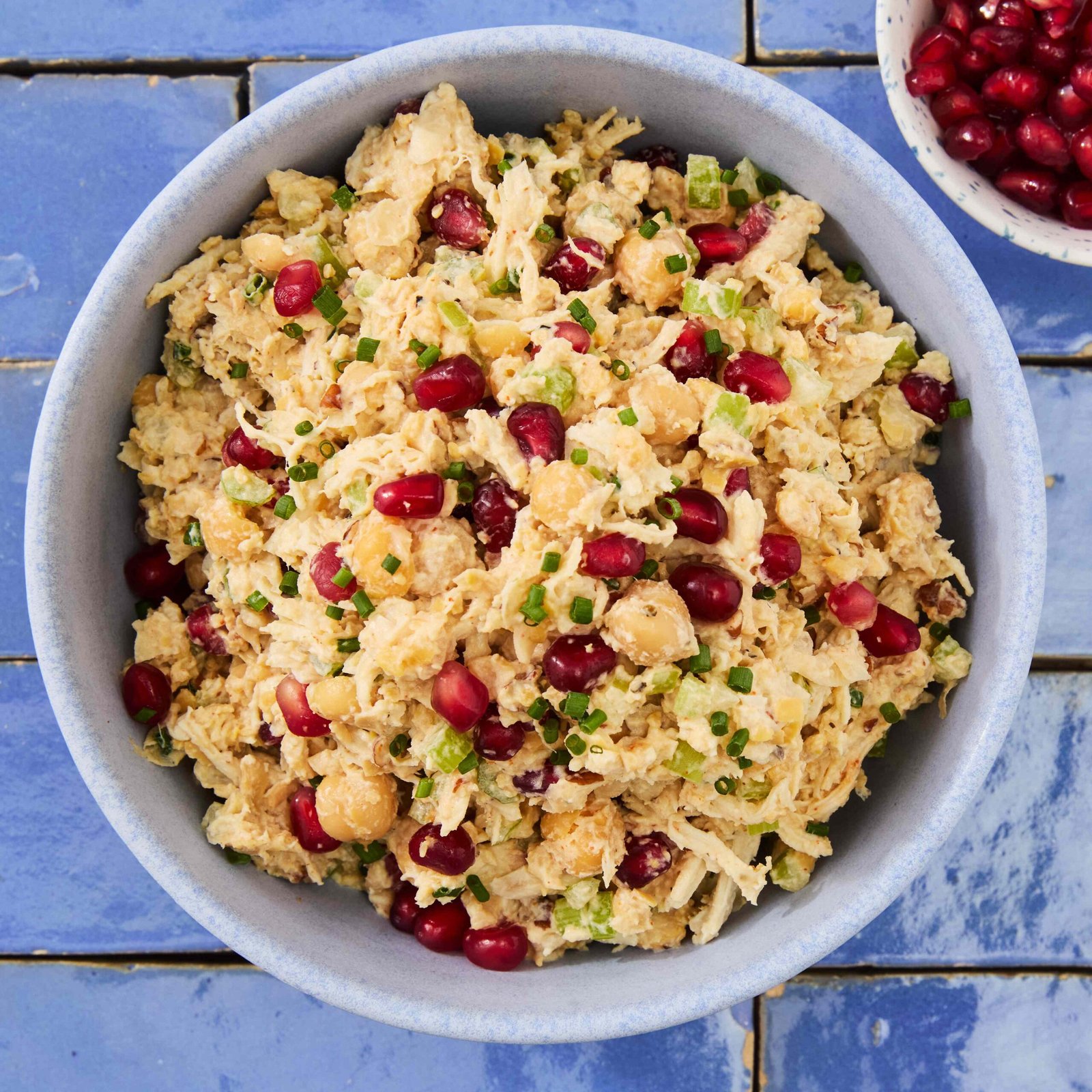 Salada de grão de bico e frango
