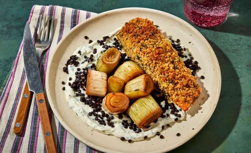 sheet pan crusted salmon with sliced leeks beauty 410 preview maxWidth 4000 maxHeight 4000 ppi 300 q